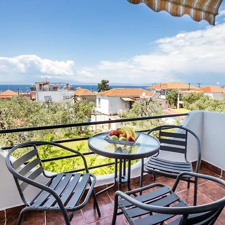 Mani's * Скала-Сотирос